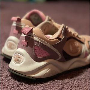 Champion Sneakers
